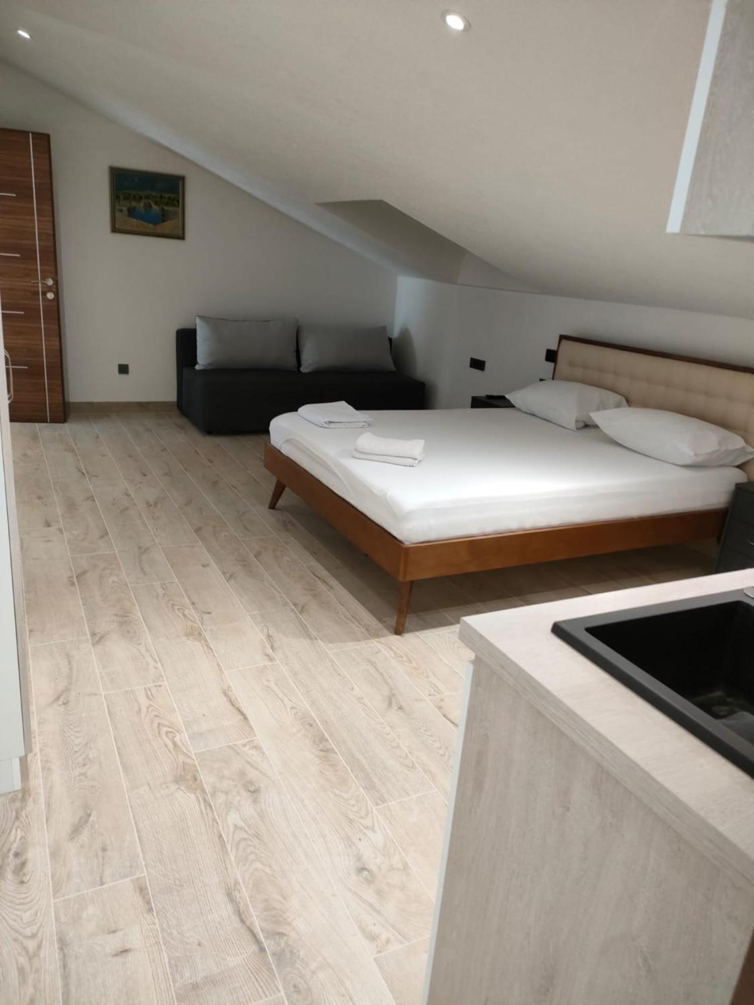 Apartmani Centar סלצה מראה חיצוני תמונה