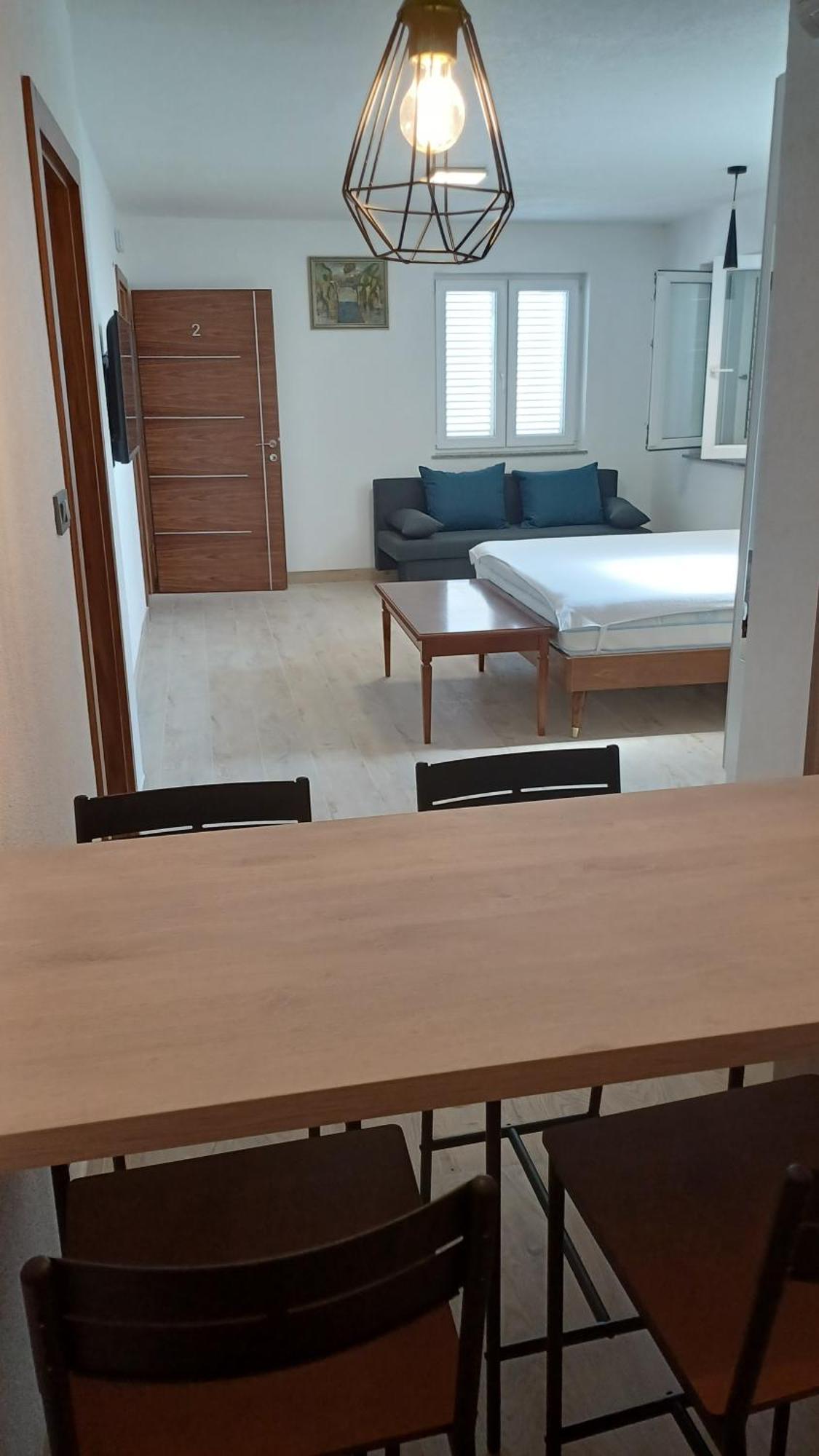Apartmani Centar סלצה מראה חיצוני תמונה